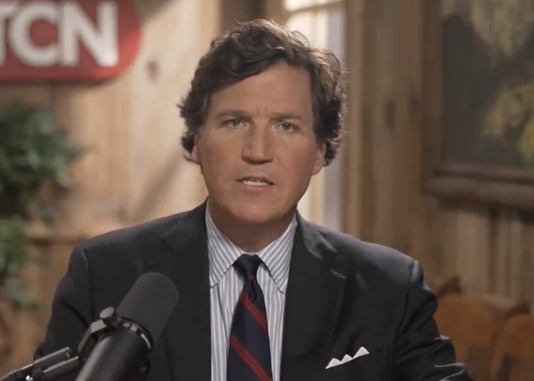 "Tucker Carlson Condemns GOP Senators as 'Lunatics' for Pushing to Bomb Iran"