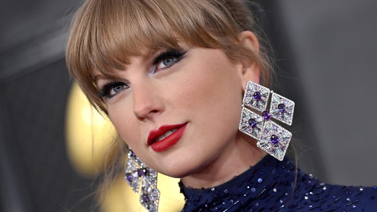 Taylor Swift's Eras Tour Sparks Name Changes and Hotel Sellouts in Arizona City.