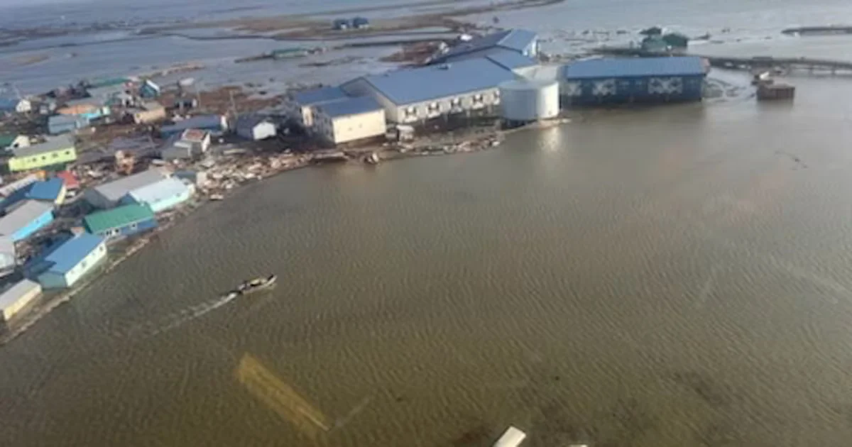 Devastating Alaskan Storm Displaces Thousands, Rescues Ongoing