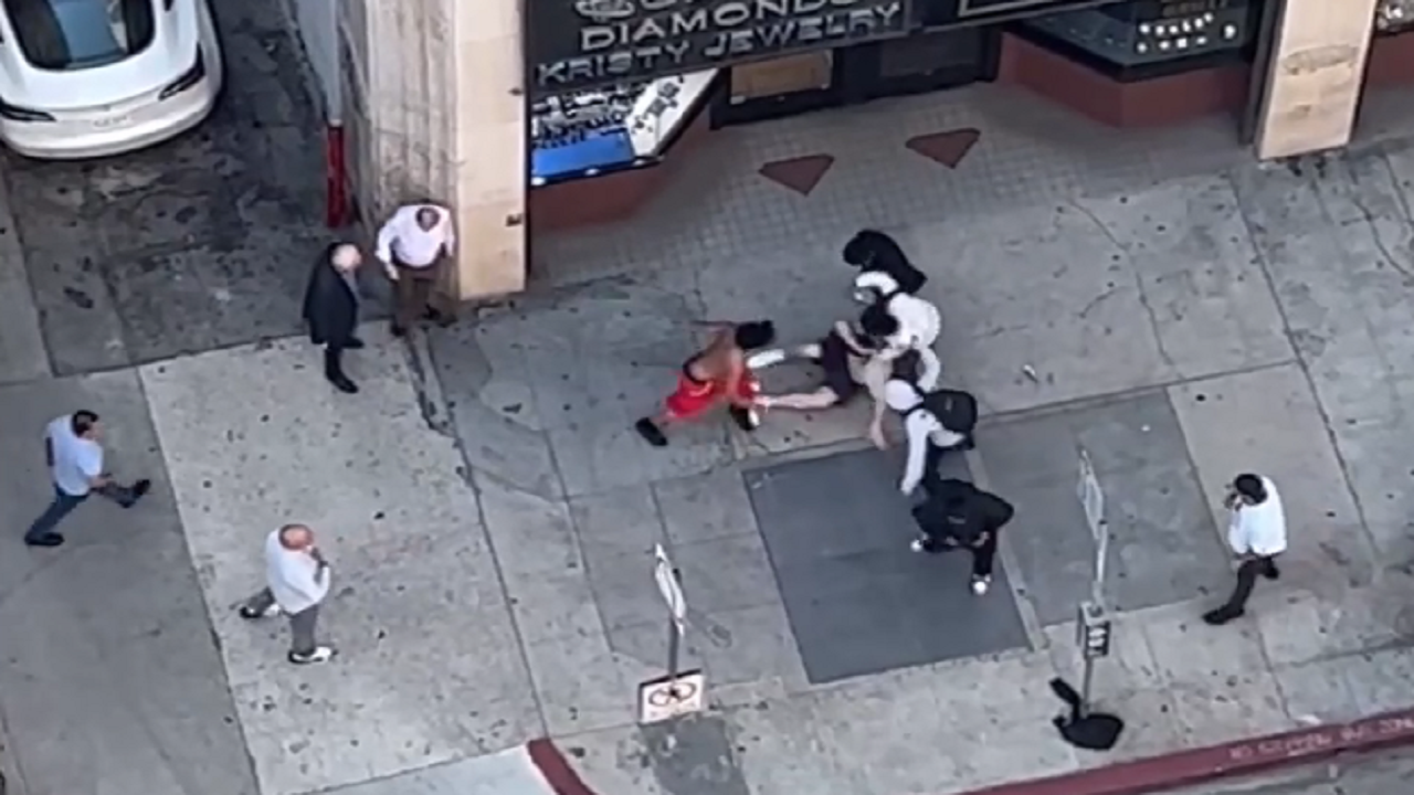 Featured image for Cyclists Attack Man in Downtown Los Angeles