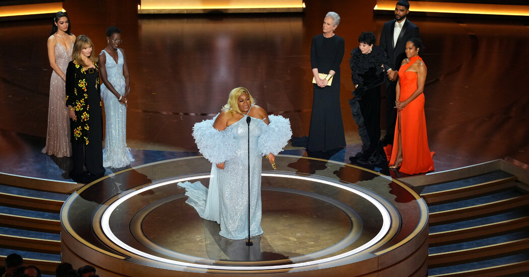 Featured image for "Da'Vine Joy Randolph's Memorable Oscar Win and Al Pacino's Slip-Up at Oscars 2024"