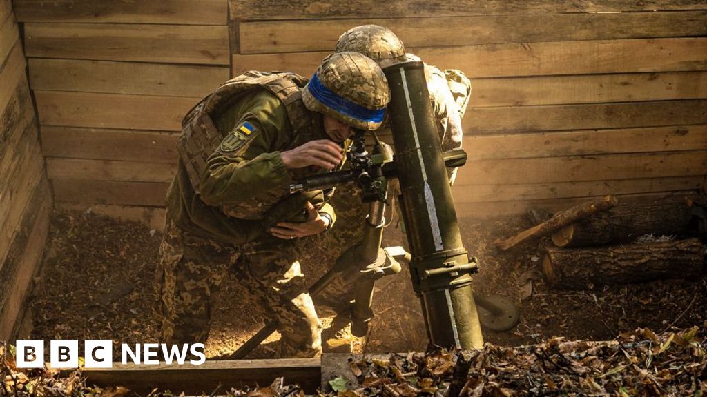 Ukrainian Troops Urged to Hold On Amid Hopes for Trump Intervention