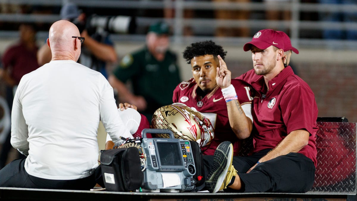 Featured image for Florida State QB Jordan Travis Injured in Game Against North Alabama