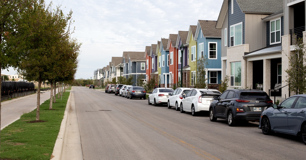 Featured image for Austin City Council Approves HOME Initiative to Increase Housing Density on Single-Family Lots