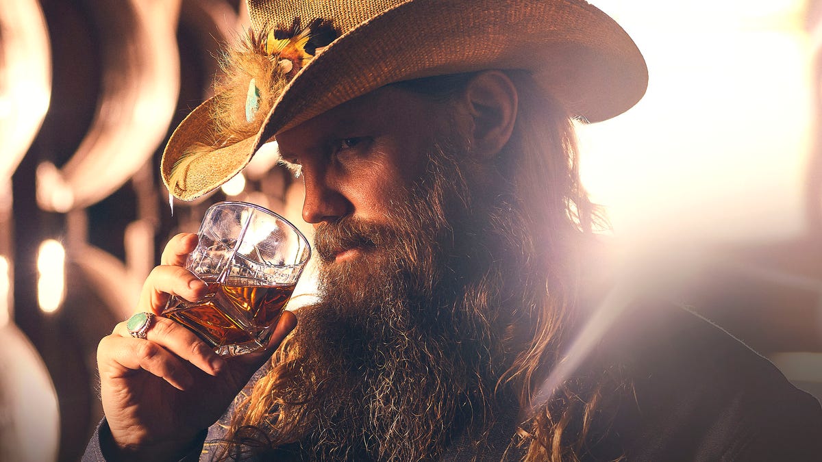 Featured image for "Chris Stapleton Launches Traveller Whiskey with Buffalo Trace"