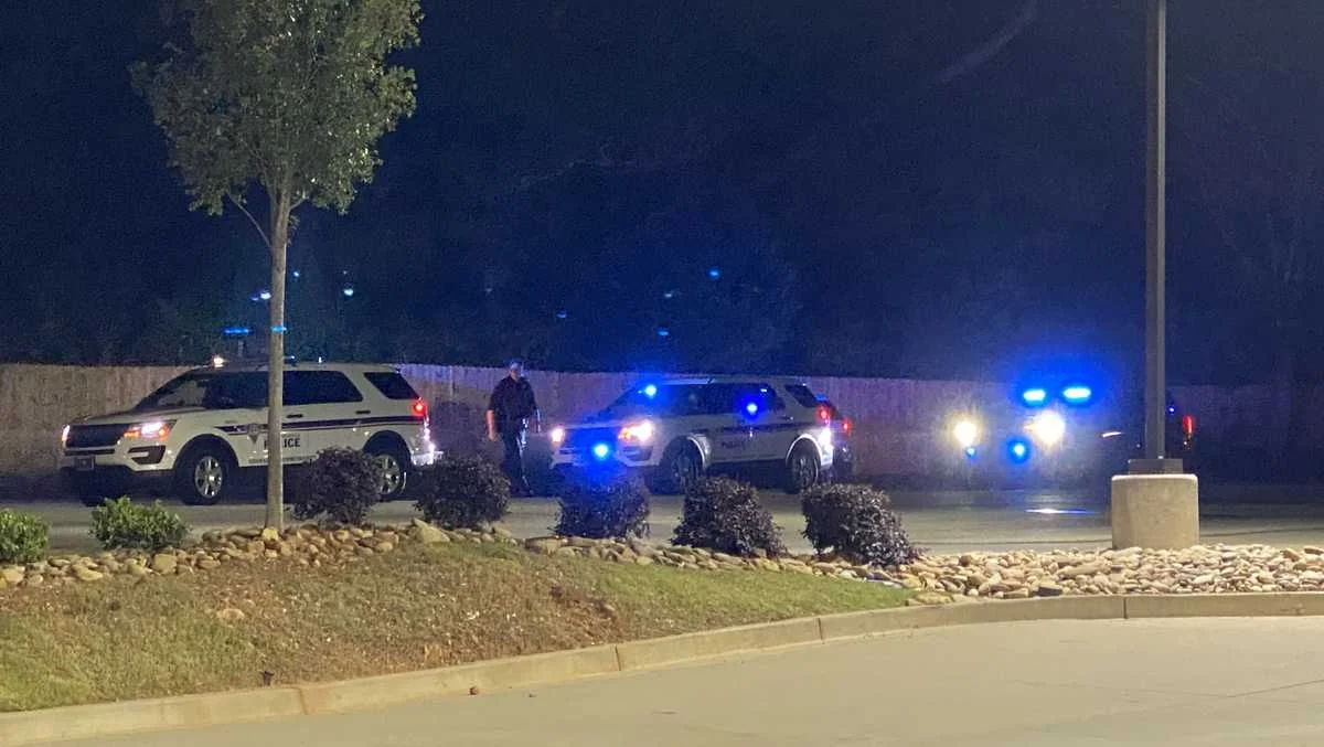 Multiple Deaths in Greenville, South Carolina: Coroner and Police Investigate