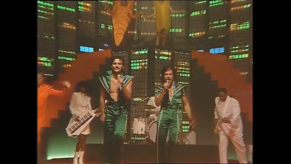 Joyful Chaos: Super Bowl Ads Chase Fun Over Frowns