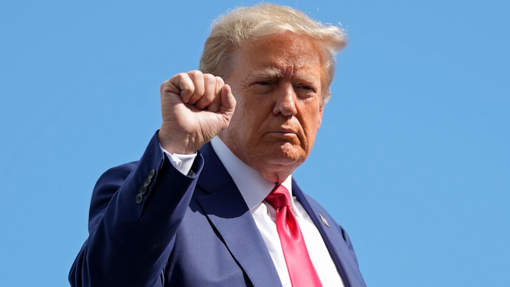 Trump's Espionage Act charges leave GOP in a bind.