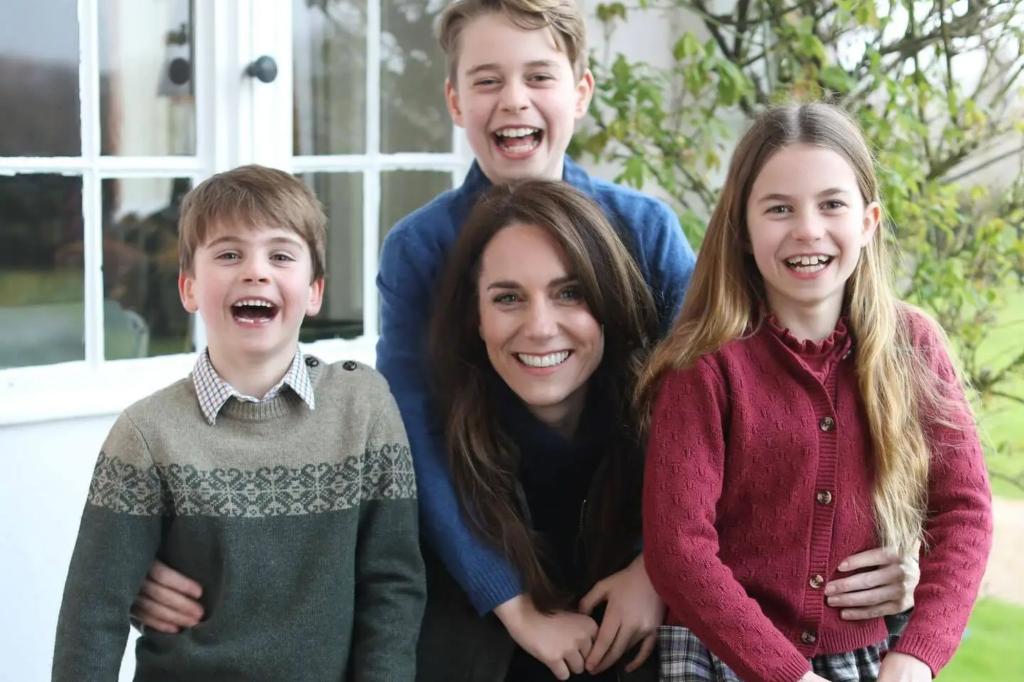 Featured image for Kate Middleton Shares First Post-Surgery Family Photo