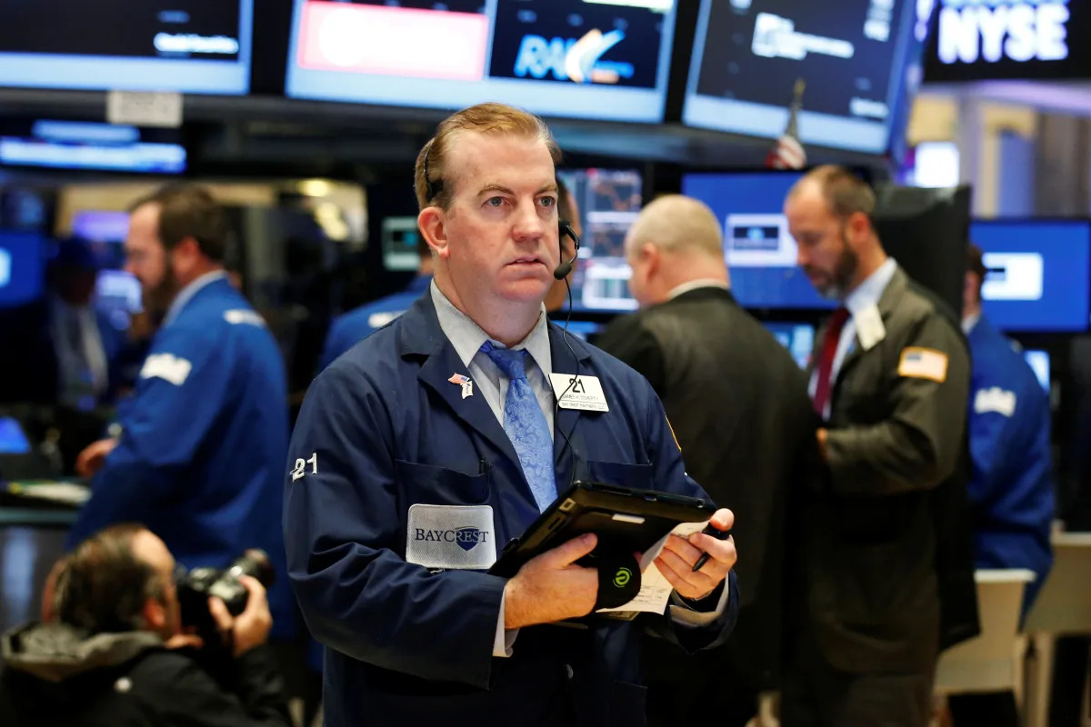 Stocks Mixed as Market Rally Stalls, Investors Thrilled by Falling Inflation, Futures Signal More Gains on Wall Street