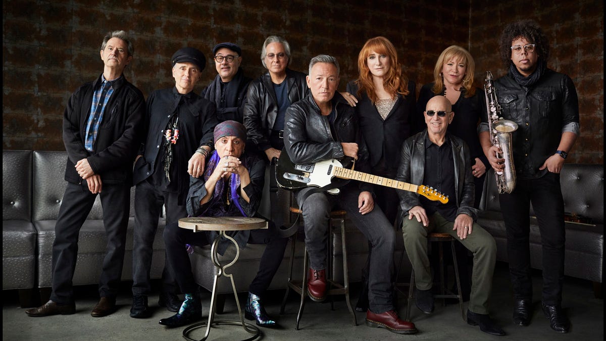 Featured image for Bruce Springsteen announces rescheduled tour dates and ticket prices for Mohegan Sun and SF concerts