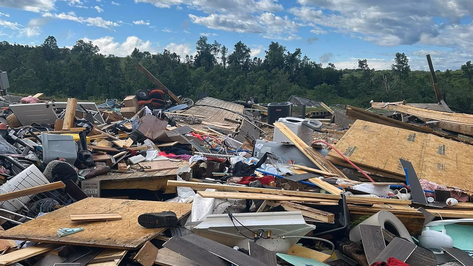 Severe Kentucky Tornadoes Cause Fatalities and Injuries