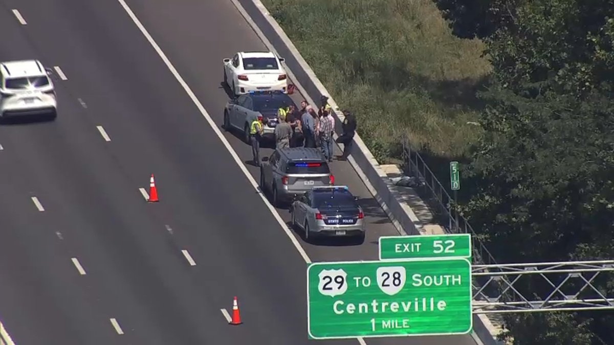 Featured image for Road Rage Shooting on I-66 Leaves 1 Injured