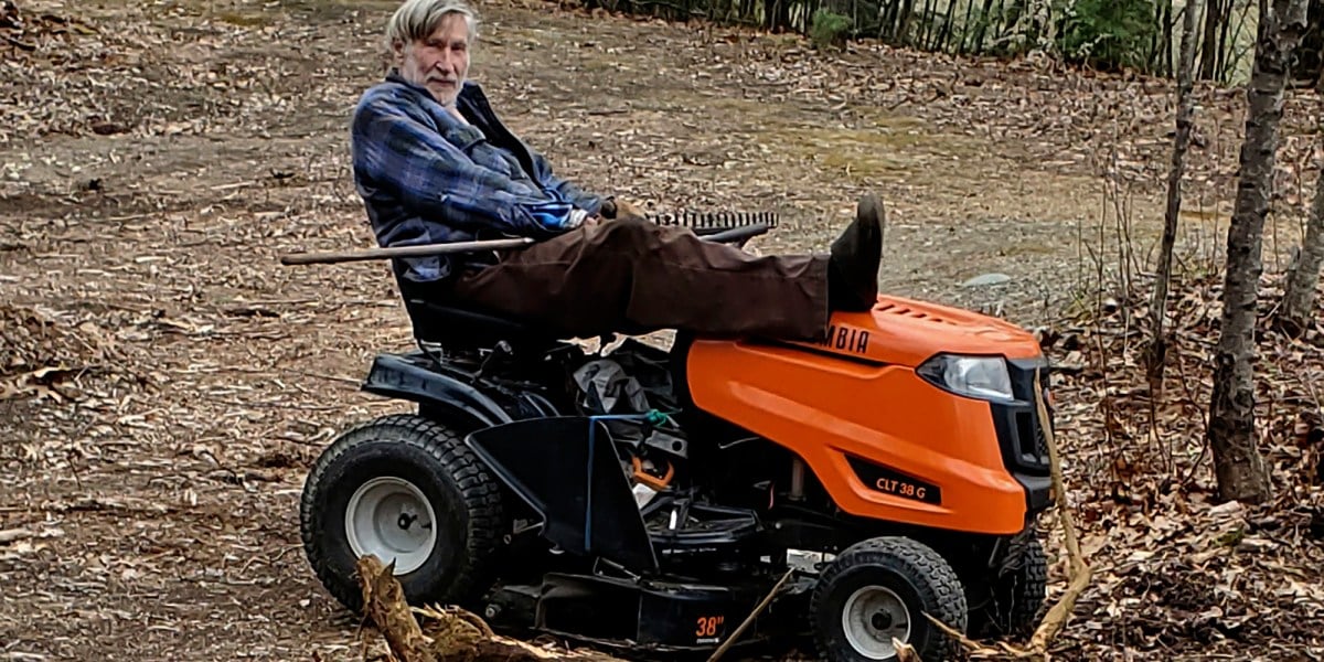 Generous Trailer-Park Caretaker Leaves Secret Multimillion-Dollar Gift to New Hampshire Town