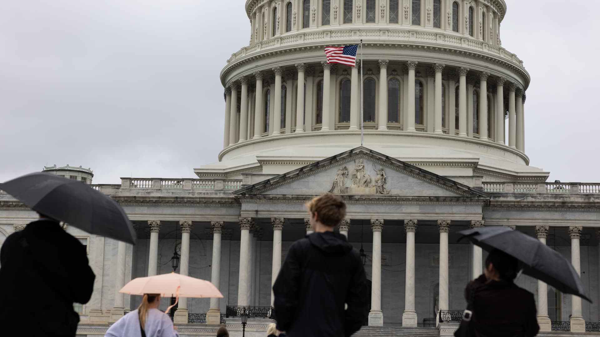 Featured image for Judge halts Trump federal worker firings amid shutdown