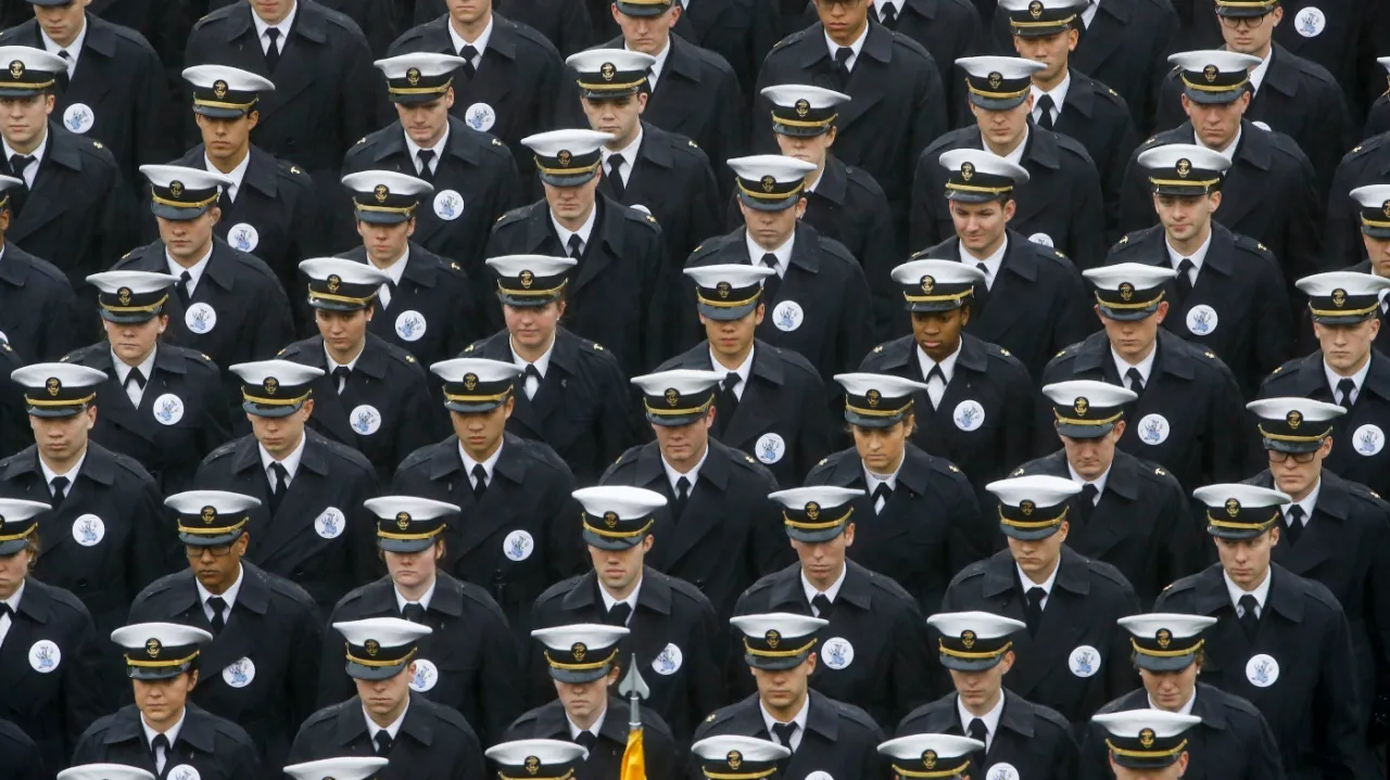 GOP Challenges Military Recruitment Strategies on Diversity, Fitness, and Pay