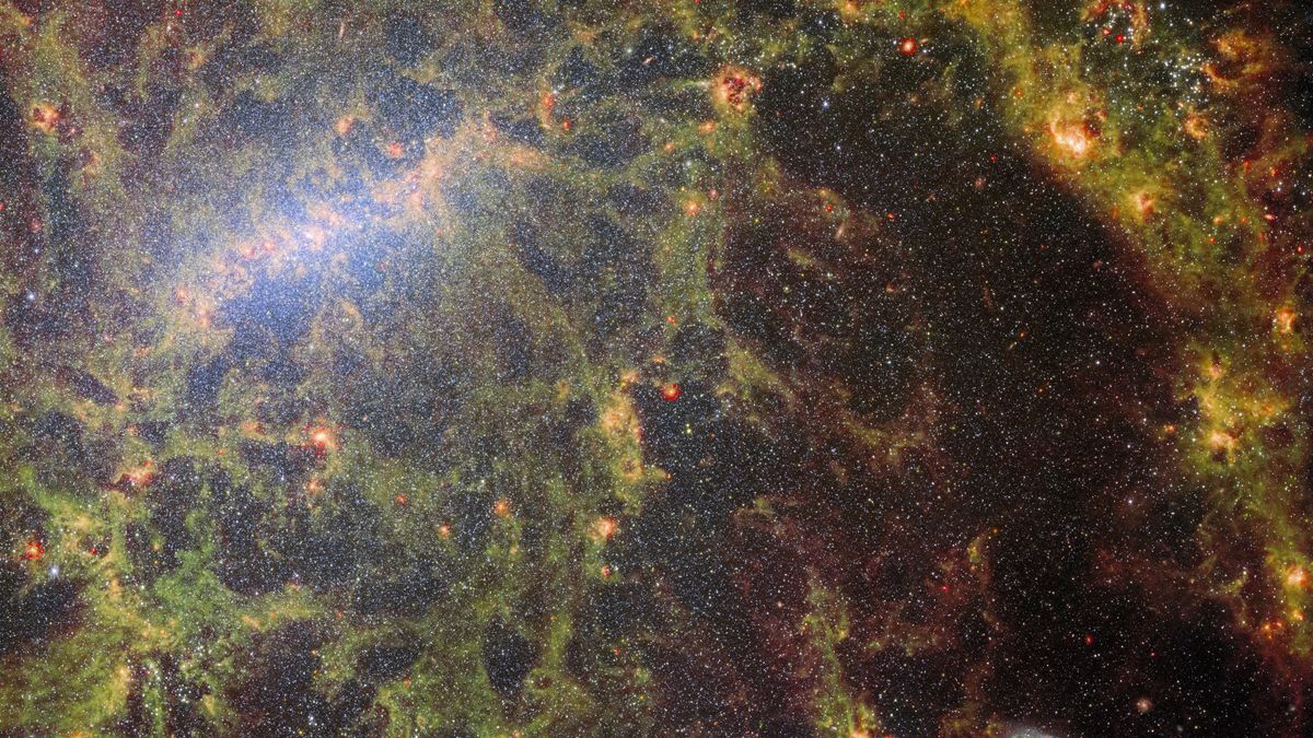 Featured image for James Webb Telescope uncovers stunning views of distant galaxies.