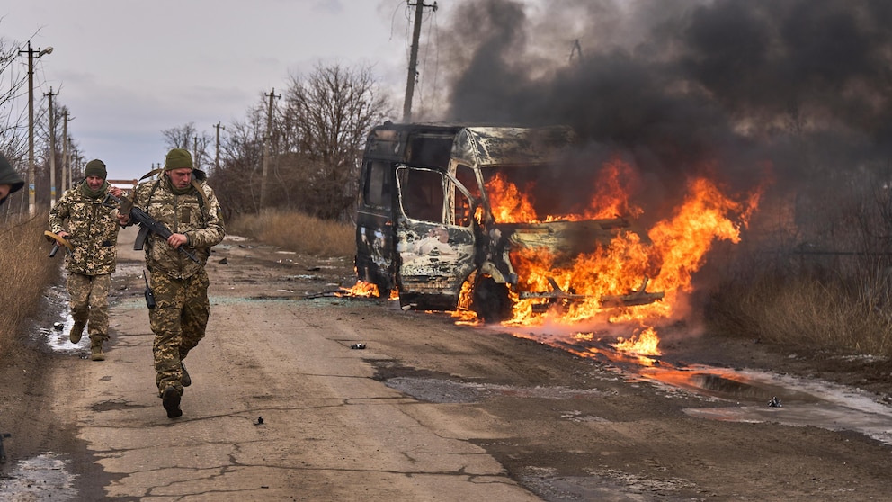 "Ukraine's Drone Strike Targets Crimea Amidst Russian Siege on Devastated City"