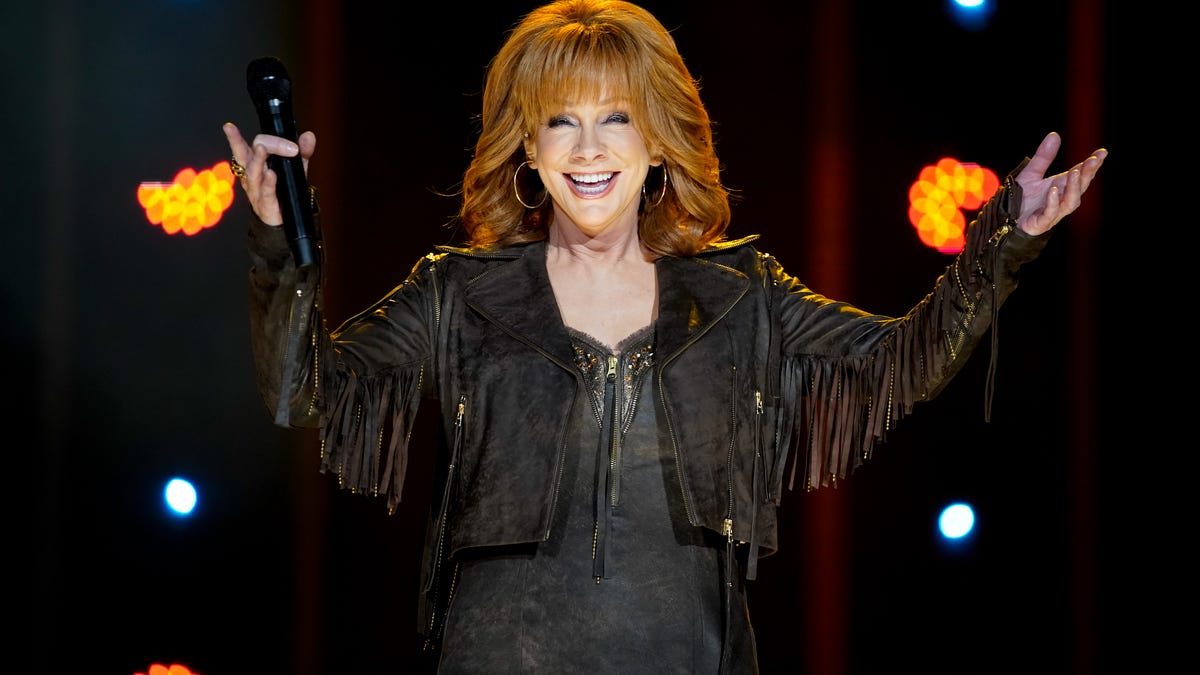 CMA Fest 2023: Country Stars, Surprises, and Music Education