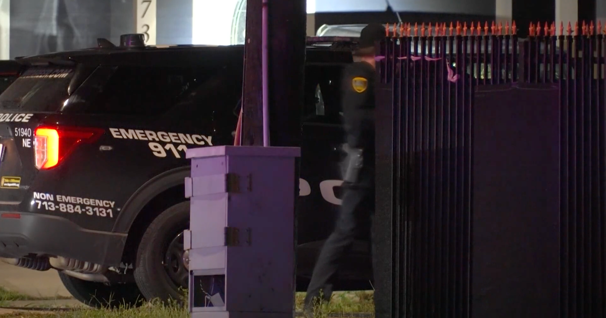 Featured image for Houston Man Charged in Fatal 'Ding Dong Ditch' Shooting of 11-Year-Old