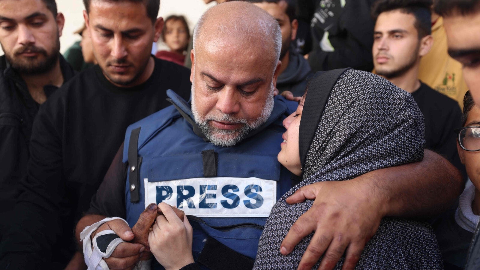 "Tragedy in Gaza: Al Jazeera Journalists and Family Killed in Israeli Strikes"
