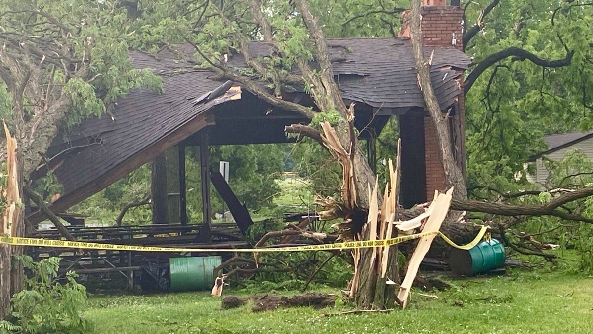 Featured image for Tornado Devastates Livonia: 2-Year-Old Killed, Mother Hospitalized
