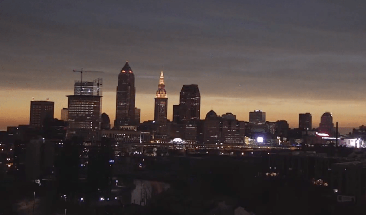 Featured image for "Total Solar Eclipse: Transforming U.S. Cities in Timelapse Videos and Photos"