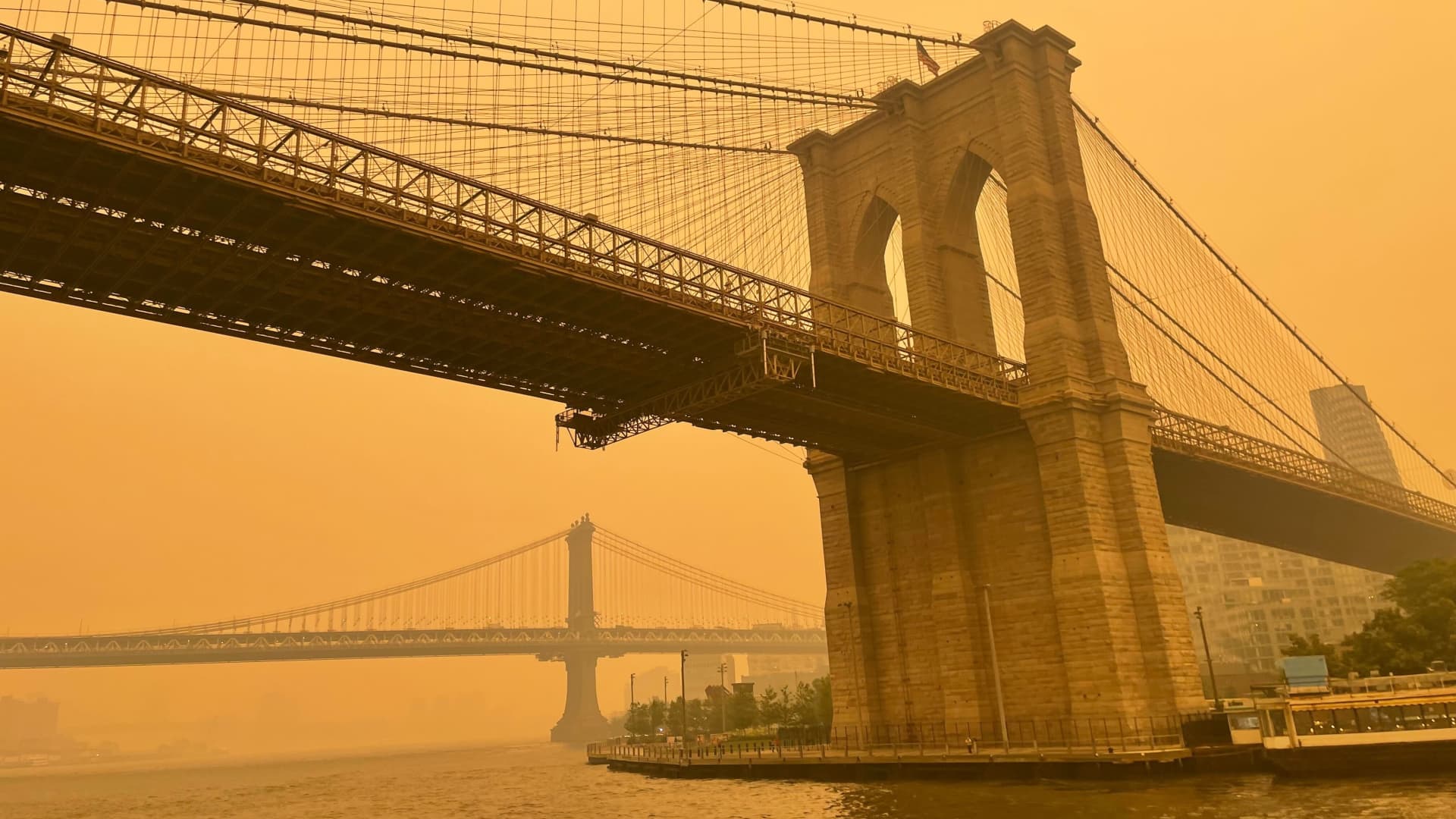 Google instructs East Coast employees to work remotely due to smoky conditions.
