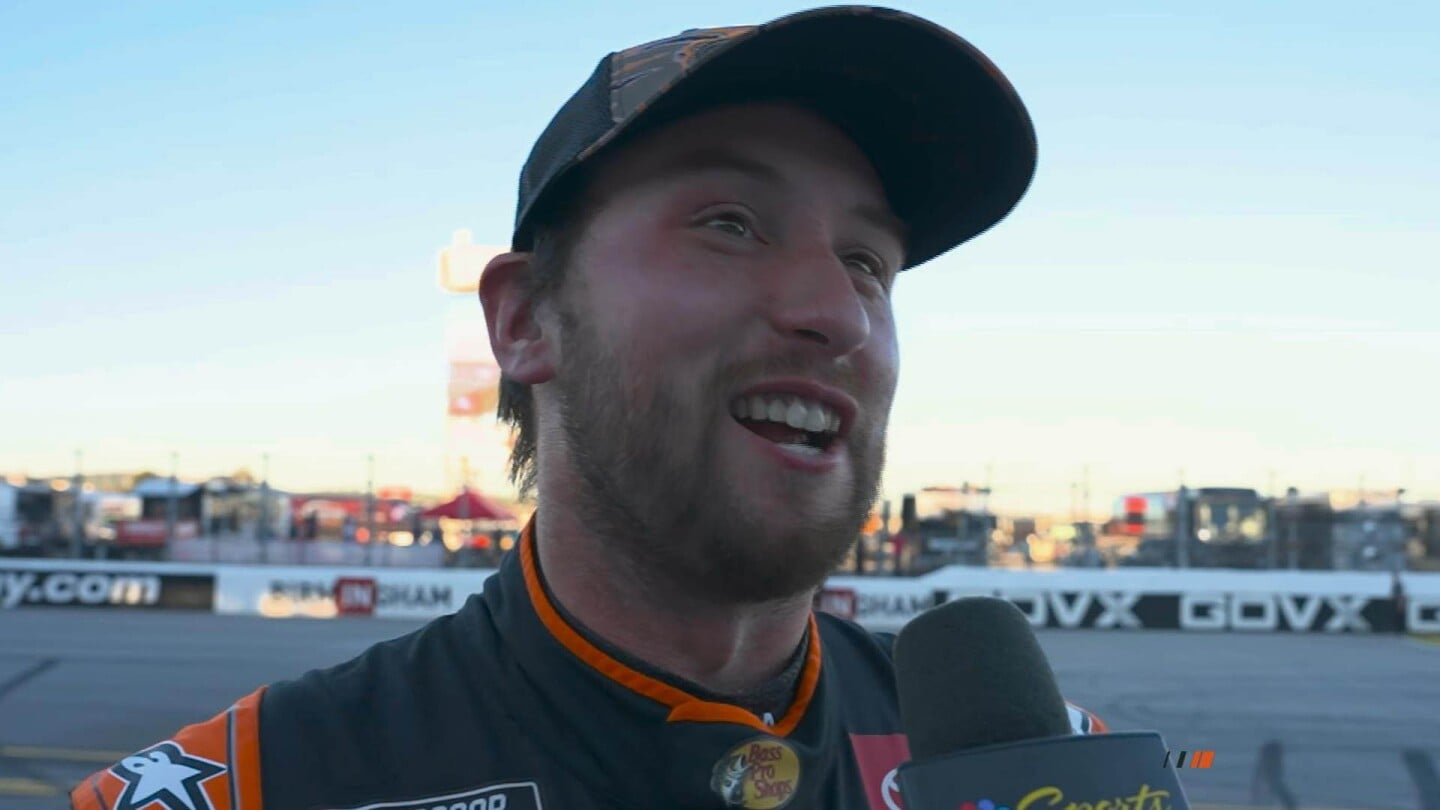 Featured image for Chase Briscoe Wins Talladega, Secures Playoff Spot