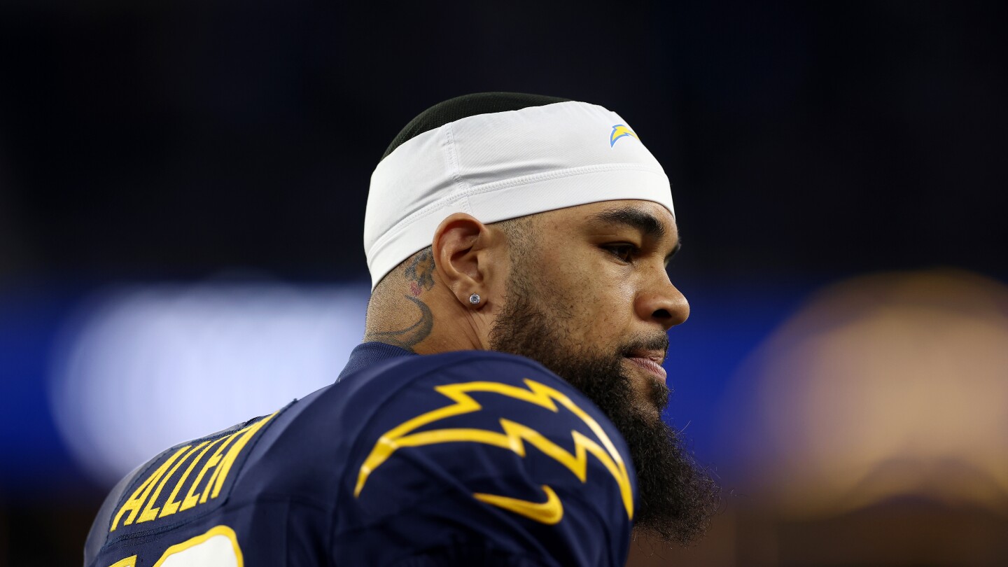 "Week 18 NFL Injury Update: Key Players Sidelined as Playoffs Approach"