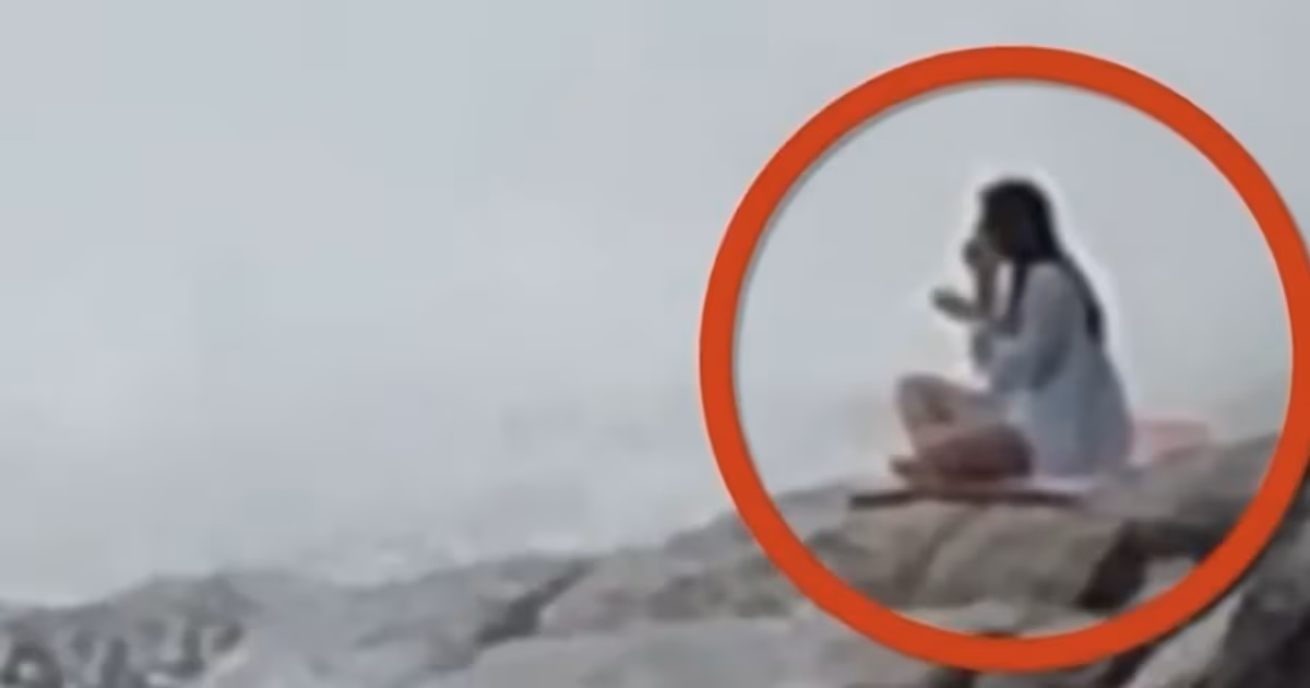 Featured image for Actress Tragically Drowns in Koh Samui While Filming Yoga Routine