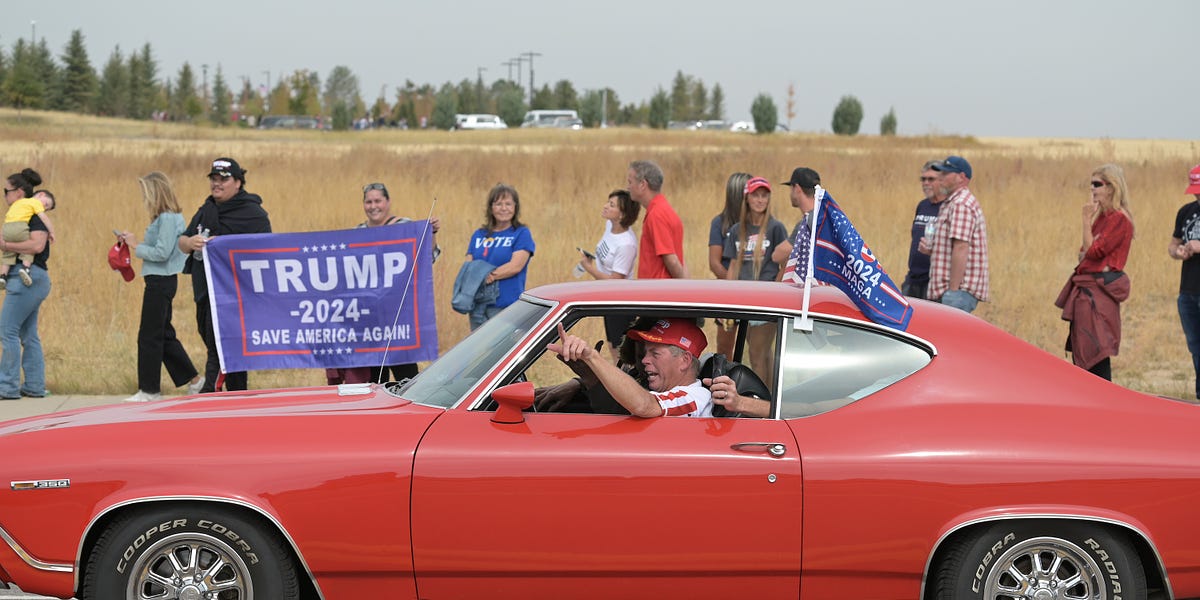 Featured image for Trump's 'Mandate' Questioned Amidst Popular Vote Discrepancy