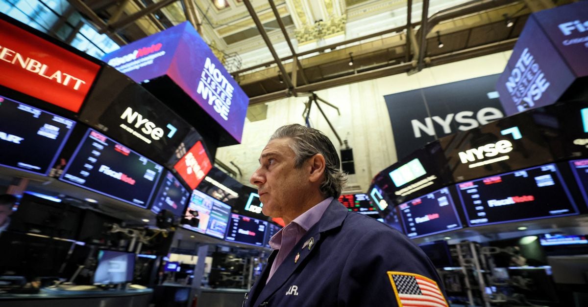 Stocks Inch Up Ahead of US Inflation Data