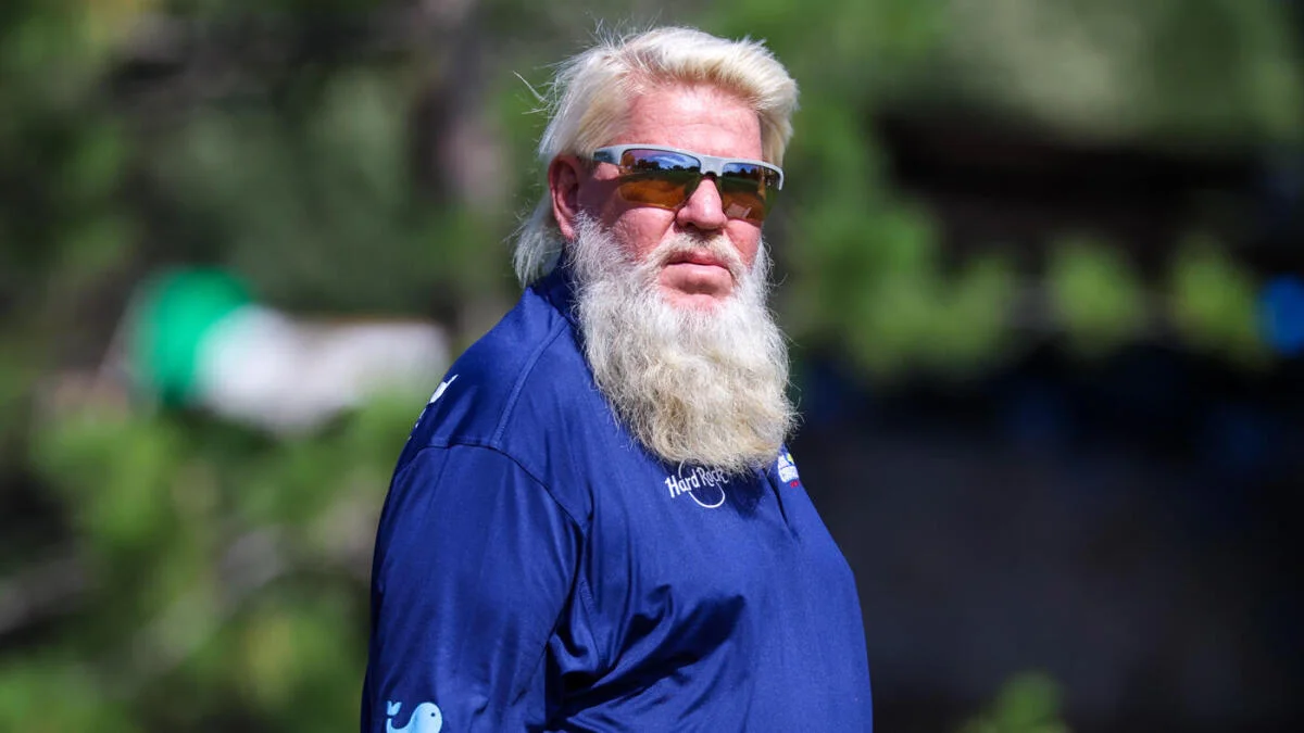 Featured image for John Daly sets record with 19 on a single hole at PGA Tour Champions