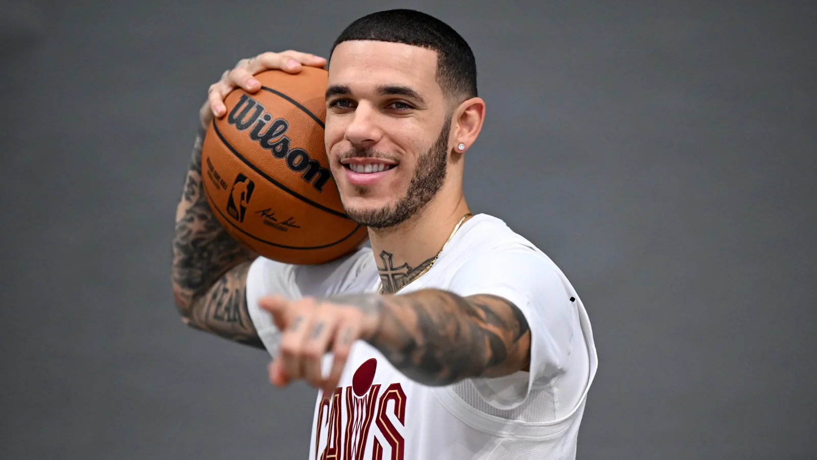 Featured image for Lonzo Ball's Return: Cavaliers' New Hope Amid Injury Challenges