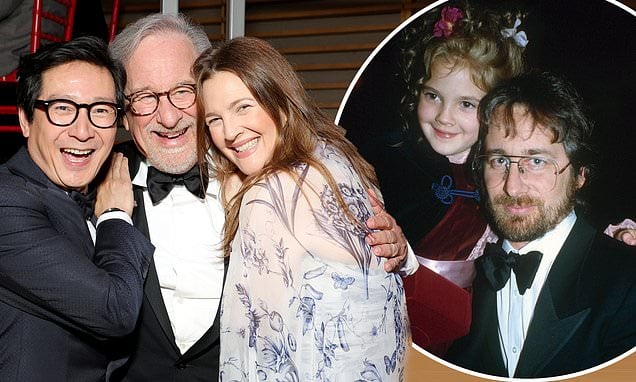 Featured image for The Helplessness of Steven Spielberg: Drew Barrymore's Childhood on the Set of E.T.