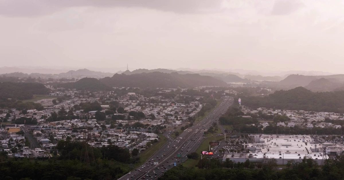Featured image for Massive Sahara Dust Cloud Approaching Florida