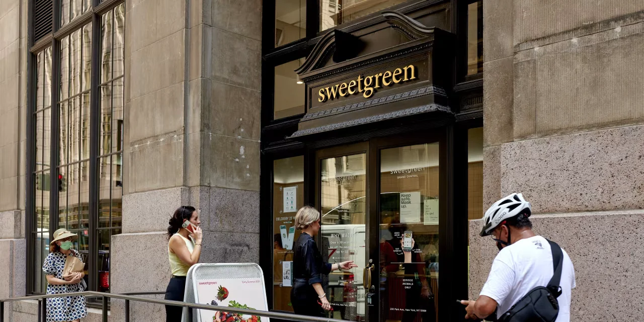 Chipotle takes legal action against Sweetgreen over 'chipotle chicken' bowl.