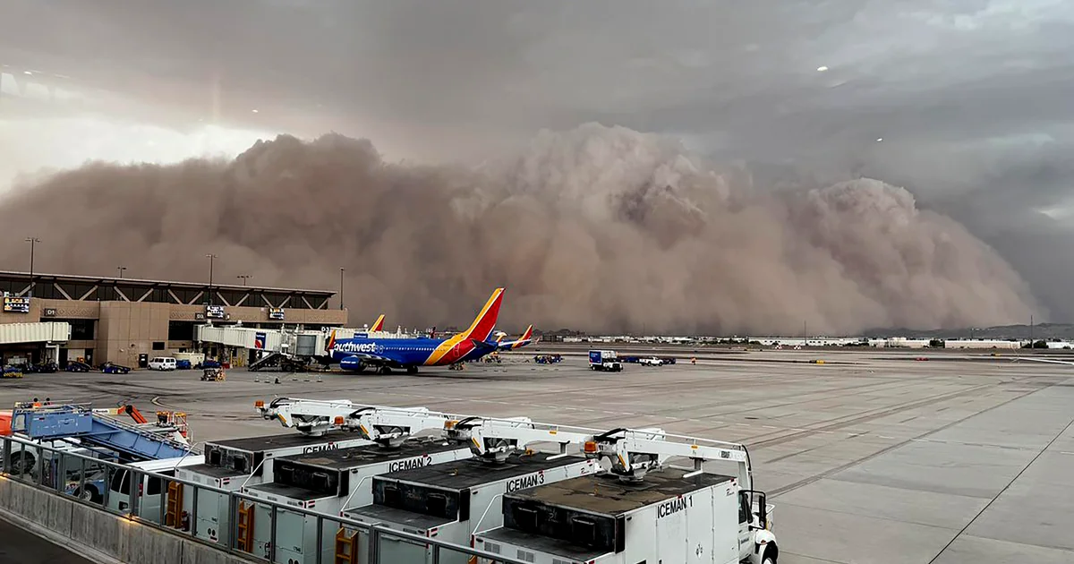 Featured image for Arizona Faces Devastating Haboob and Monsoon Storms