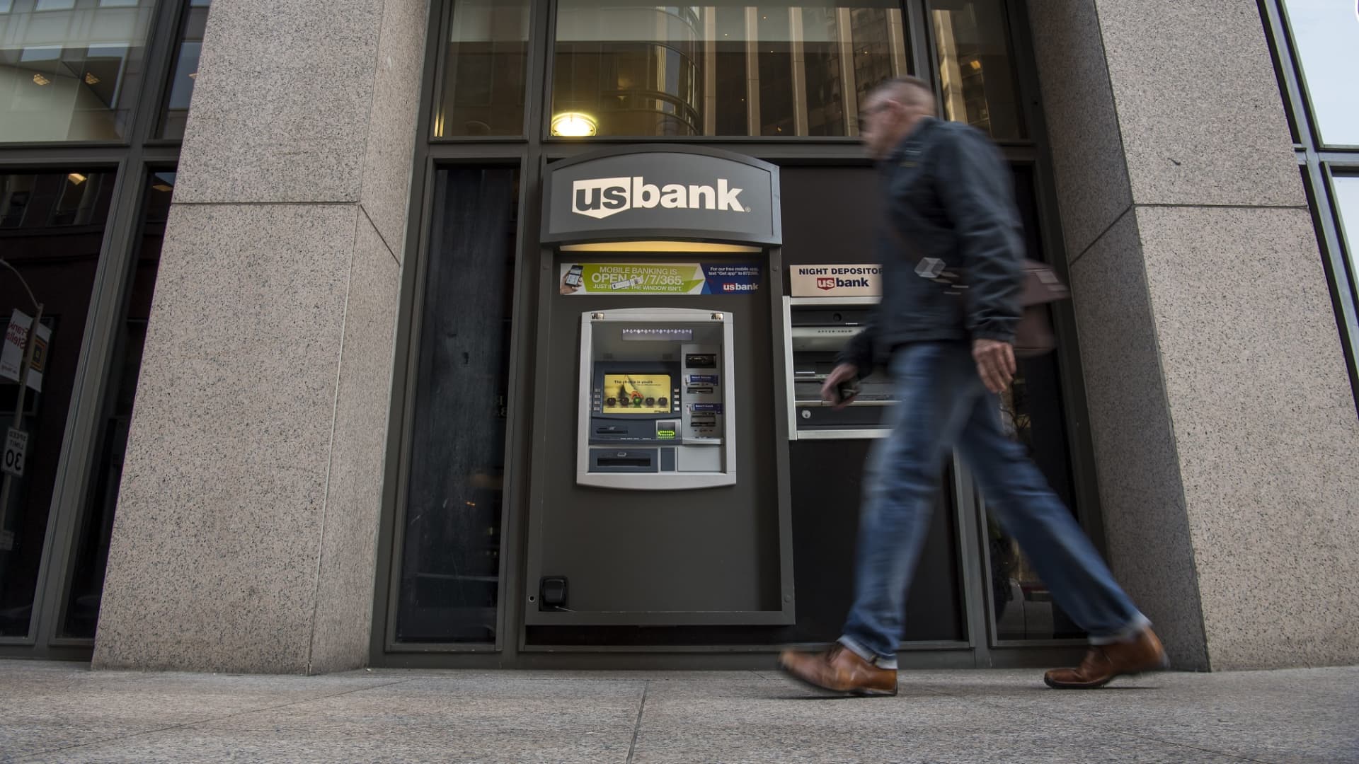 Featured image for U.S. Bank Slapped with $36 Million Fine for Unemployment Card Freezing