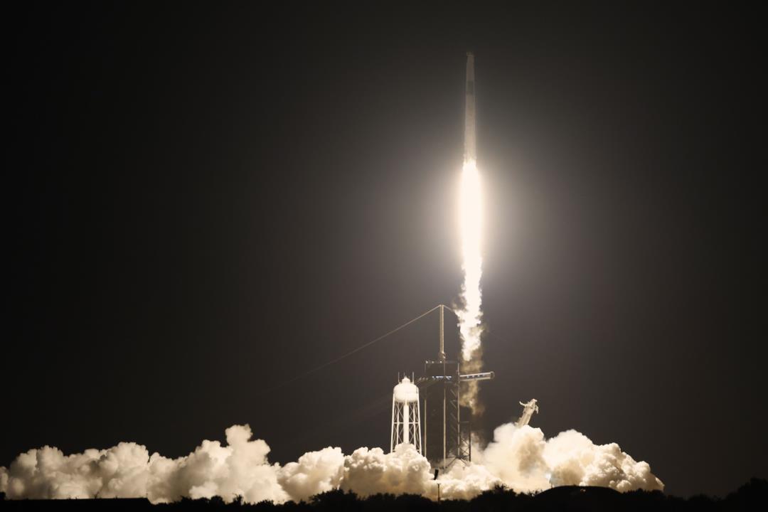 Netflix to Live Stream NASA Space Missions and Content