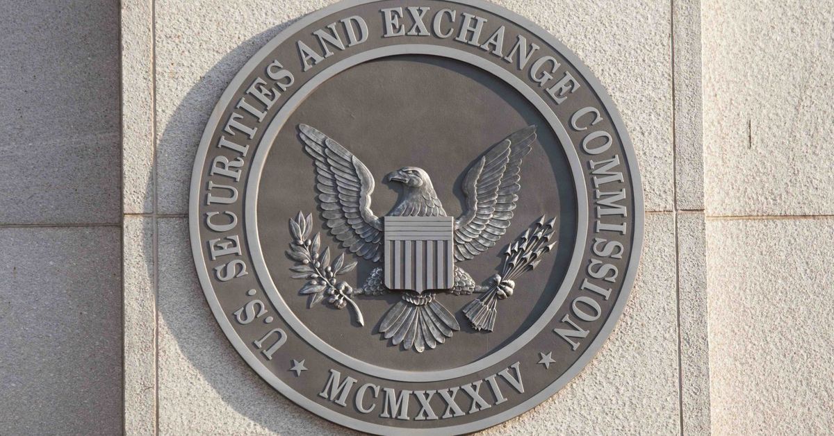 Featured image for Grayscale Asserts SEC Lacks Basis to Deny Bitcoin ETF Conversion
