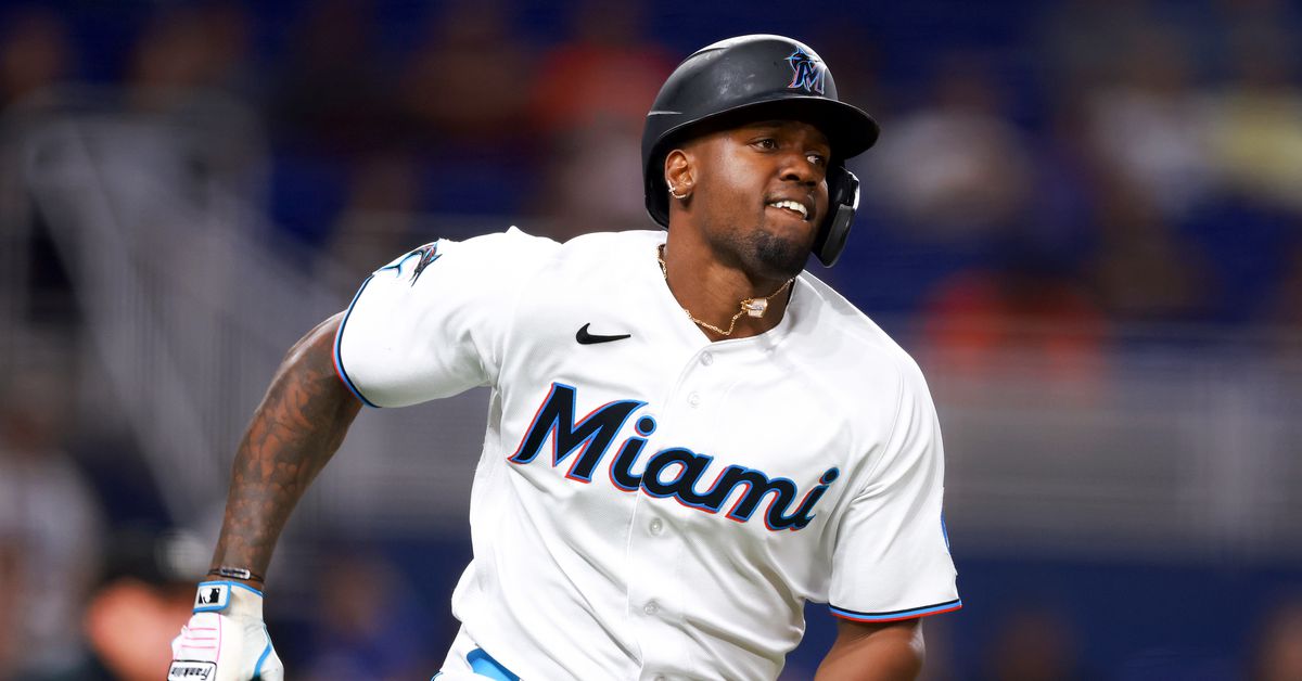 Featured image for Marlins Gain Ground on Diamondbacks, Cubs in MLB Standings