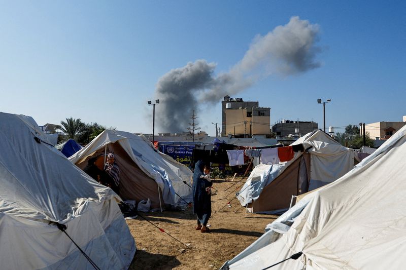 Israel rejects allies' plea for Gaza assault pause, as humanitarian crisis worsens