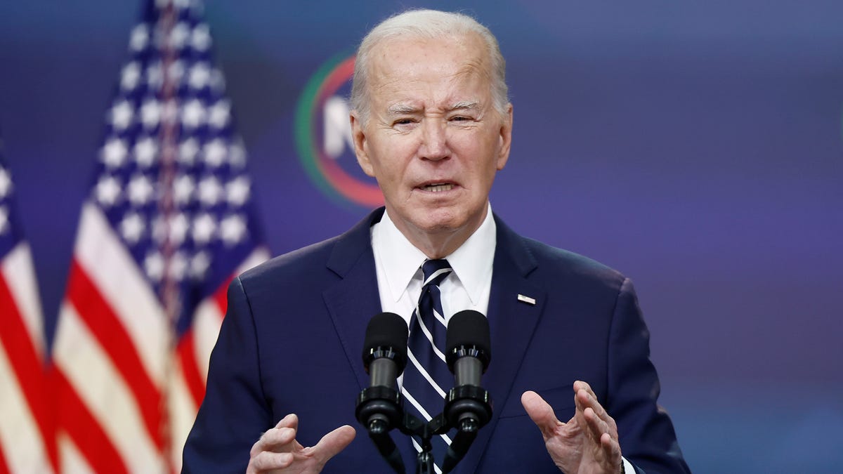 Featured image for "Biden Closes Gap with Trump in 2024 Election Polls"