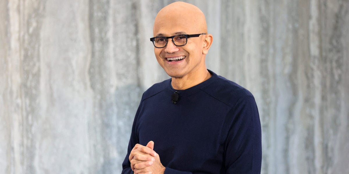 Featured image for "Insider Leak Exposes Microsoft's Salary, Bonus, and Stock Ranges for Different Levels"