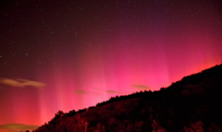 "Stunning Northern Lights Illuminate Skies Across United States and Europe"