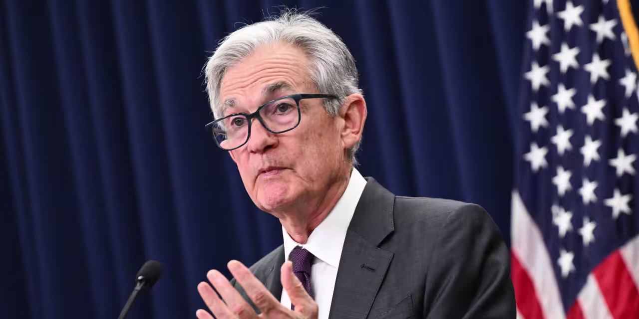 Featured image for Fed Minutes Reveal Divided Views on Inflation and Rate Policies