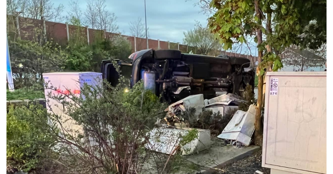 Car Crash Knocks Out AT&T Service and Sends Driver to Hospital