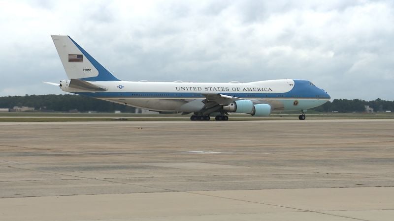 Featured image for Spirit Airlines and Other Flights Warned Near Air Force One